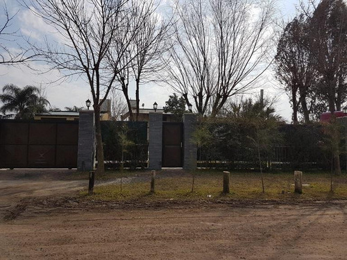 Imagen 1 de 1 de Terreno De 1000 M2 - Funes