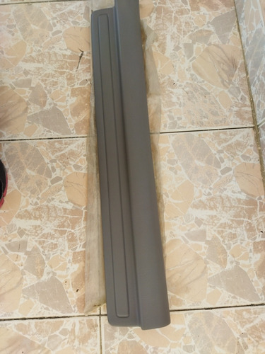 Platina Pisa Alfombra Delantera Derecha Corolla Sensacion