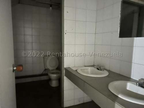 Imagen 5 de 13 de Local Comercial En Alquiler En Los Palos Grades #225887 Sj