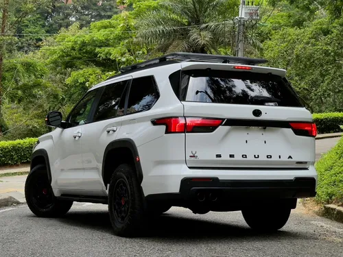 Toyota Sequoia 3.5 V6 Trd Pro