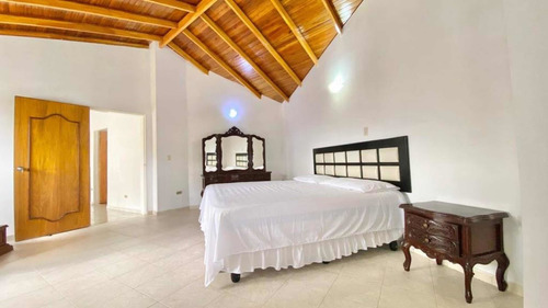 Imagen 14 de 15 de Casa En Venta De Oportunidad Pueblo Nuevo