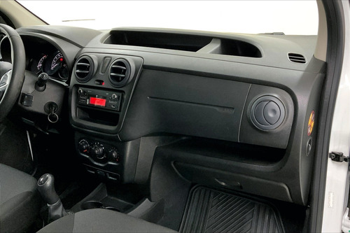 Imagen 16 de 25 de Renault Kangoo 4 Pts Intens Plus, 115 Hp, Tm5, A/ac, Ve, R