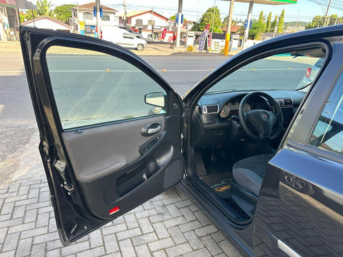 Fiat Stilo 1.8 8v 4p