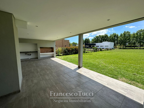 Permuta Financiacasa A Estrenar En Venta La Concepción