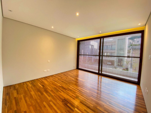Imagem 26 de 30 de Casa Nova E Moderna Com Vista Incrível No Residencial Sociedade Alphasitio, Em Alphaville, Santana De Parnaíba-sp. 551m² De Área Construída, 523m². - Ca0141