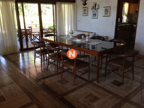 Hermosa Casa - Ref: 208783