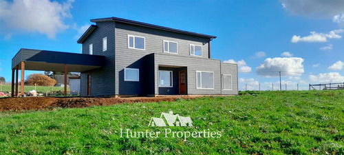 Casa En Venta De 4 Dorm. En Puerto Varas