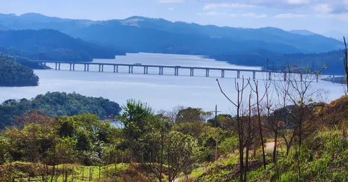 Terreno, Próximo À Represa, Localização Privilegiada! Em Em Nazaré Paulista-sp.