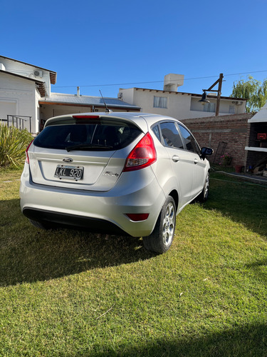 Ford Fiesta Kinetic 1.6 Design 120cv Titanium