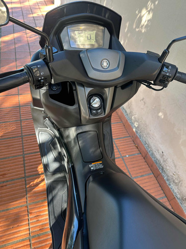 Yamaha Nmax