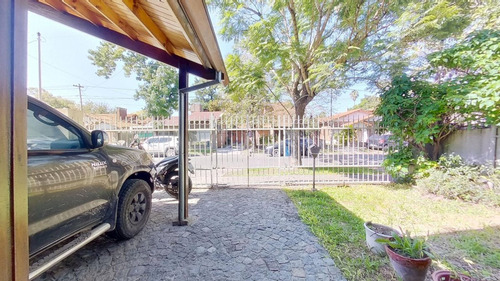 Hermosa Casa Venta Hurlingham C/jardín Aptacrédito