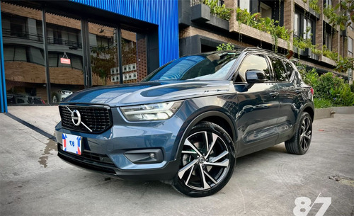 Volvo XC40 2.0 Hibrid