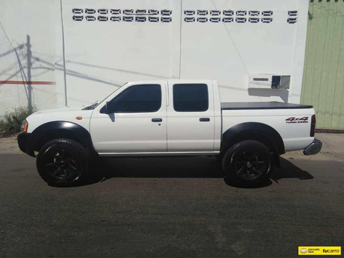 Nissan Frontier Doble Cabina 4x4