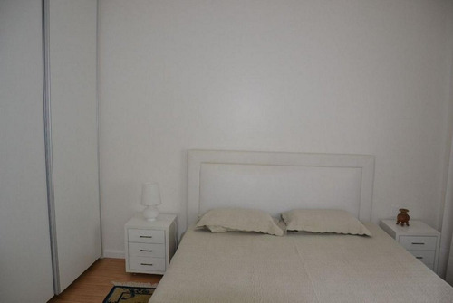 Casa A Venda No Bairro Tamboré Em Santana De Parnaíba - Sp. - Vptb10-02-1