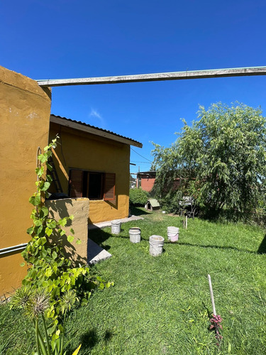Casa Mas Departamento Ubicada En Camet Norte