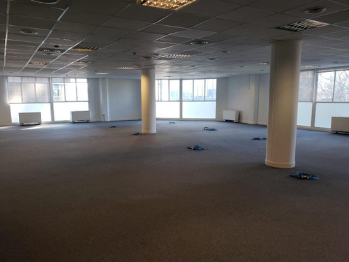 Imagen 12 de 30 de Oficinas En Alquiler En Plaza Roma