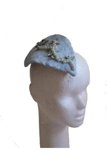 Tocado Fascinator Celeste Bordado Gotico 15 Xv Elegante