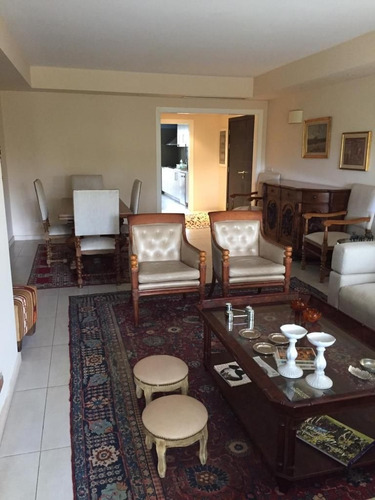 Imagen 4 de 11 de Espectacular Apartamento En Venta En Carrasco. Con Jardin. (ref: Bon-2605)