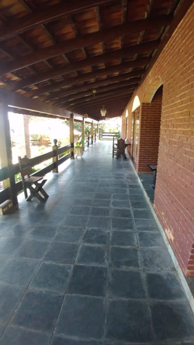 Imagem 11 de 30 de Chácara 10.000m2 E 700m2 Área Construida,7 Dorms 3 Suítes,salas,banheiros,cozinha,área Gourmet,área De Lazer,piscina,lago,churrasqueira,pomar,horta - Ch00078 - 69484869