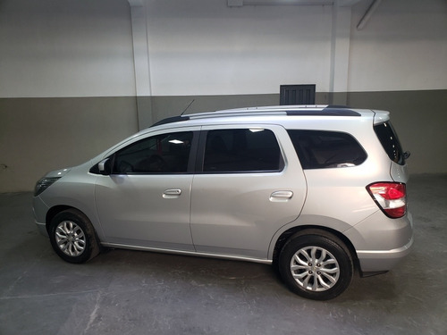 Imagen 5 de 14 de Chevrolet Spin 1.8 Ltz 7as 105cv 2017 Famaautos