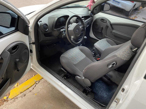 Imagen 9 de 14 de Ford Ka 2013 1.0 Fly Viral 63cv