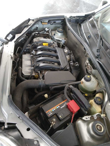 Imagen 15 de 15 de Renault Kangoo 2016 1.6 Furgon Ph3 Confort 5as Permuto Finan