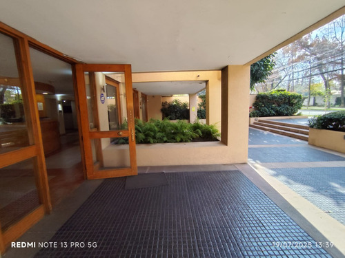 Arriendo Dpto Las Condes 2 Dor + 2 Baños Y Servicio