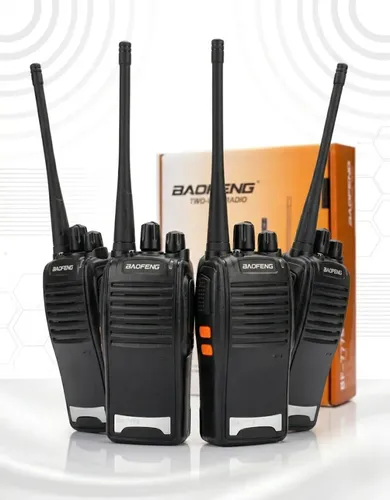 Kit 4 Walkie Talkie Baofeng