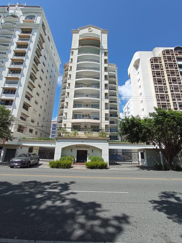 Pent-house Amueblado En Alquiler En Los Cacicazgos