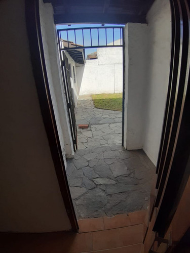 Venta Casa 2 Ambientes Bernal
