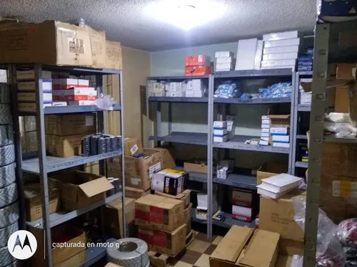 Vendo Casa Bodega Marsella $900 Millones. Permuto Por Menor Valor. Propongan