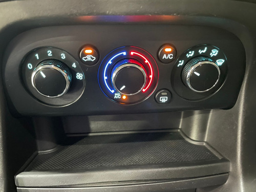 Ford Ka 1.5 TI-VCT FLEX SE PLUS SEDAN AUTOMÁTICO