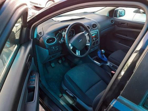 Ford Focus 2.0 Ghia 16v Gasolina 4p Manual