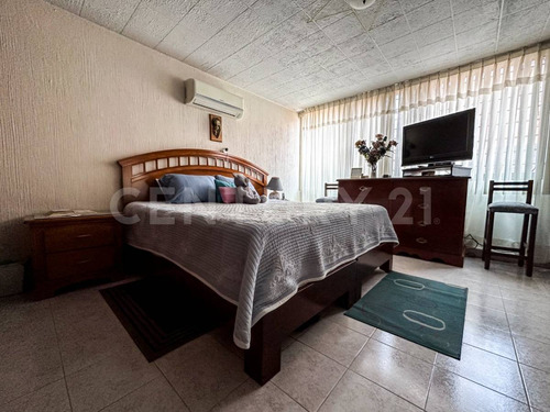 Casa En Venta, En Privada En Jardín Balbuena