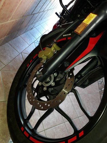 Imagen 4 de 11 de Bajaj Rouser Ns 160