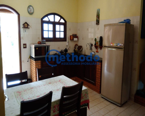 Belíssima Chácara Com 2 Casas, Churrasqueira E Forno A Lenha 2..000m² De Amplo Terreno - Ch00019 - 68211422