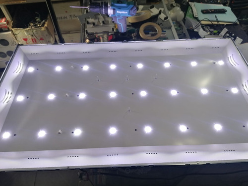 Kit De Tiras Led Para Pantalla Polaroid Ptv 43174kiled (Usado)