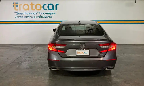 Honda Accord Touring 2.0 lt Turbo