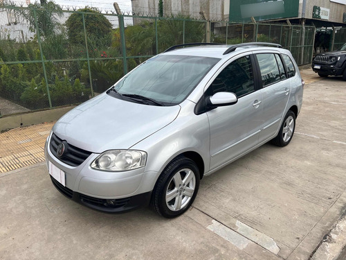 Volkswagen Suran 1.6 I Highline 90e Cuero