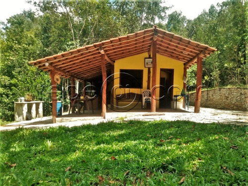 Imagem 4 de 22 de Chácara Com 27.000m2, Casa Rústica, 2 Córregos, 5 Km Da Cidade, Cercada - Pirenópolis - Go - Ch00002 - 68069363