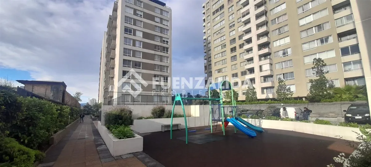 Imagen 1 de 14 de Departamento En Venta De 3 Dorm. En La Cisterna