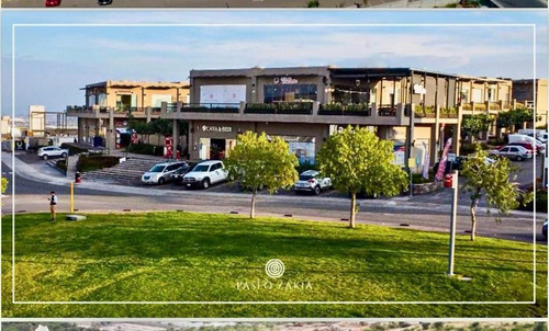 Rental De Locales Comerciales Plaza Paseo Zakia Queretaro