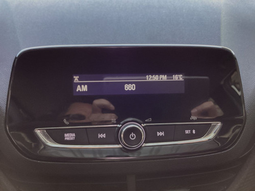 Chevrolet Onix 1.0 LS At