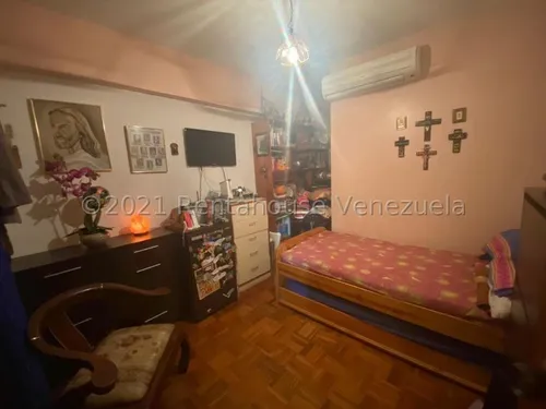Santa Mónica Mls #22-5406
