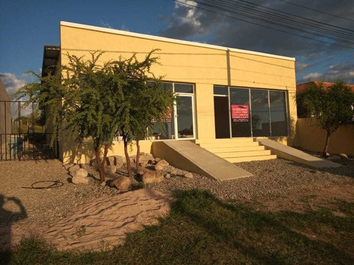 Imagen 1 de 9 de N020ap Locales Comerciales En Arroyo De Los Patos