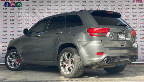 Imagen 8 de 15 de Jeep Grand Cherokee Srt8 2012