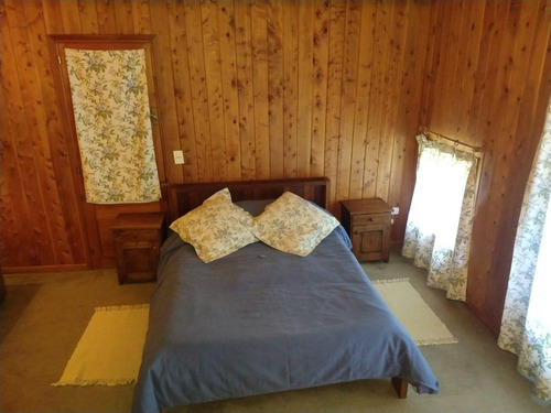Casa En Venta En Quila Quina, San Martin De Los Andes