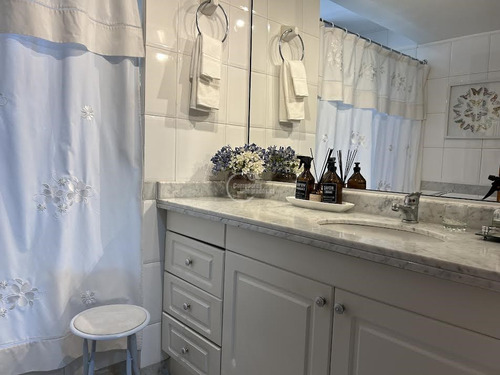 Departamento En Venta De 4 Dorm. En Lo Barnechea