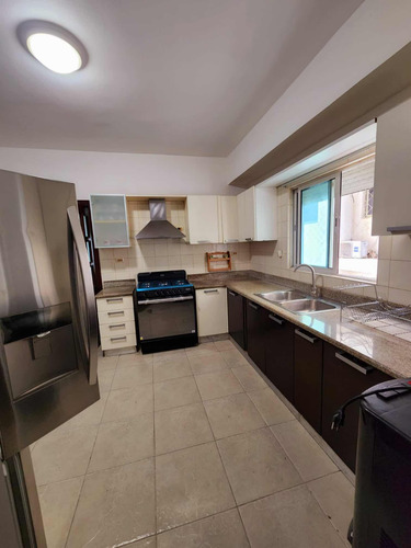Apartamento En Alquiler De 3 Habs Y 4 Baños En Piantini