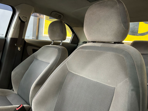 Chevrolet Cobalt Sedan LTZ 1.8 Flex Manual 2015 Completo Som Rodas Top Linha
